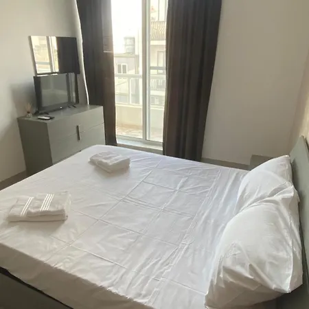 The Bright Bridge, Near Sliema With Ac * Gzira