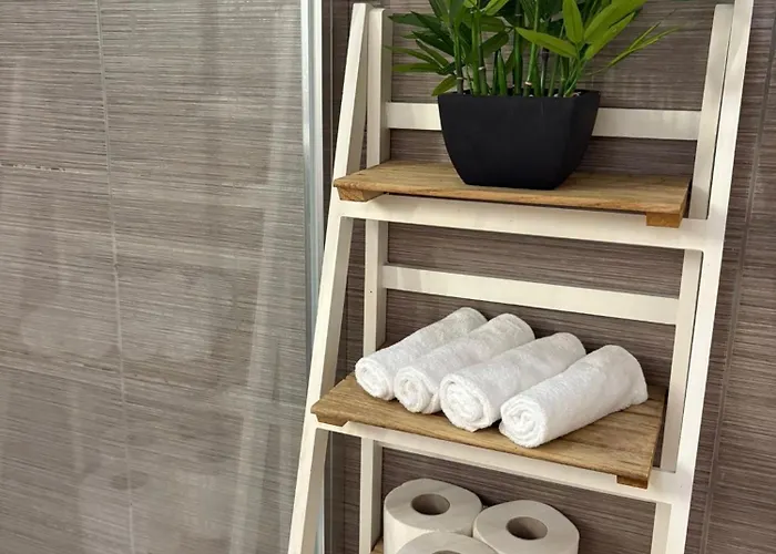 The Bright Bridge, Near Sliema With Ac Apartment Gzira